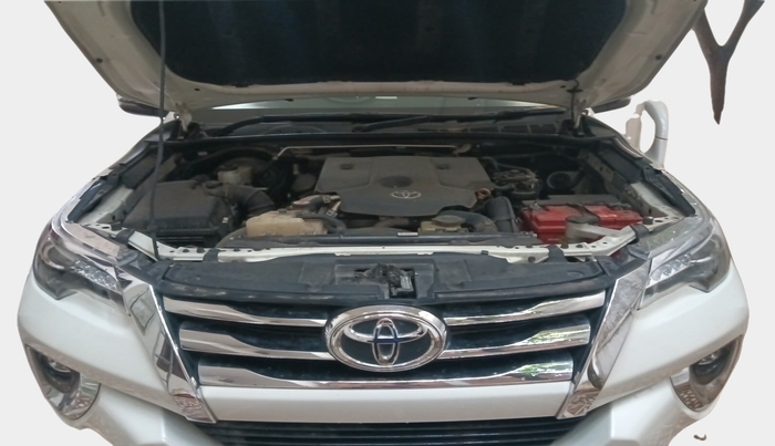2019 Toyota Fortuner 2.8 4X4 AT, Diesel, Automatic, 27,929 km, exterior