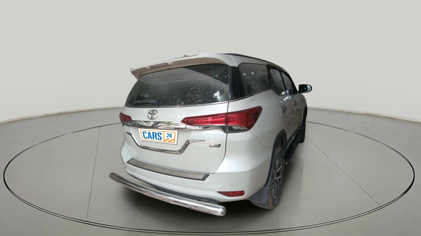 2019 Toyota Fortuner 2.8 4X4 AT, Diesel, Automatic, 27,929 km, exterior