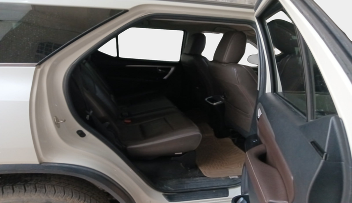 2019 Toyota Fortuner 2.8 4X4 AT, Diesel, Automatic, 27,929 km, interior