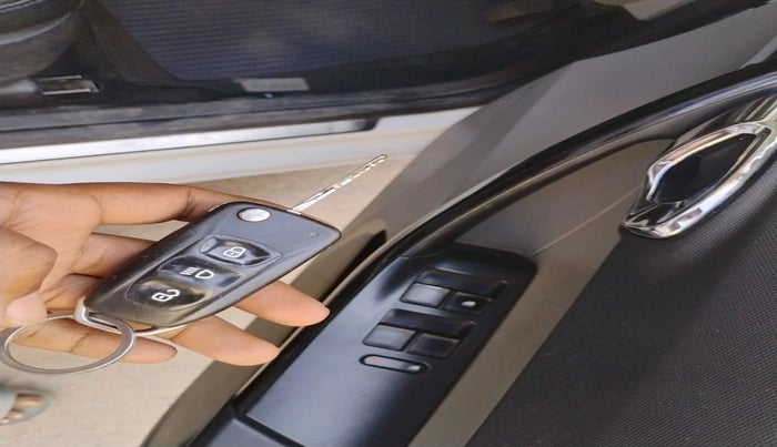 2019 Tata Tiago XZA PETROL, Petrol, Automatic, 91,490 km, interior