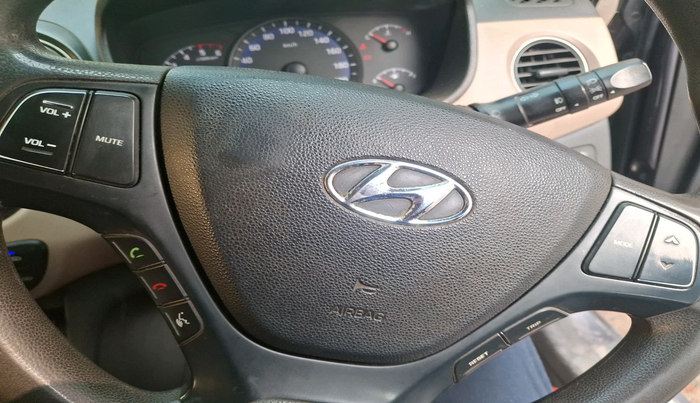 2017 Hyundai Xcent SX 1.2 CRDI, Diesel, Manual, 74,912 km, interior