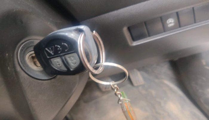 2022 Maruti Swift VXI, Petrol, Manual, 77,332 km, interior