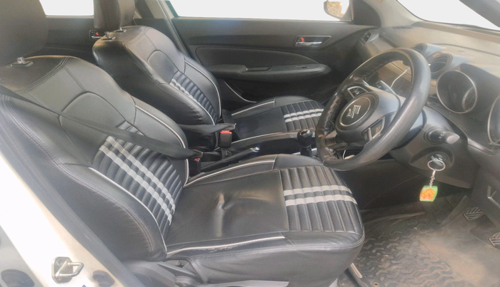 2022 Maruti Swift VXI, Petrol, Manual, 77,332 km, interior