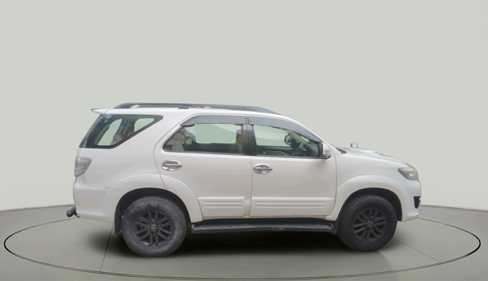 2015 Toyota Fortuner 3.0 4X2 AT, Diesel, Automatic, 1,99,254 km, exterior