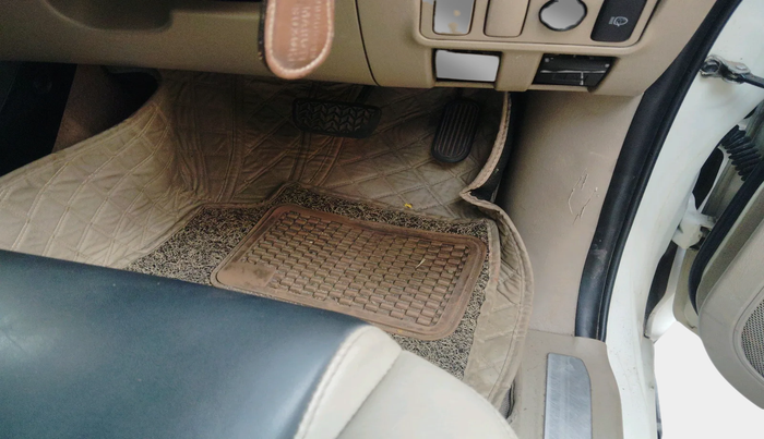 2015 Toyota Fortuner 3.0 4X2 AT, Diesel, Automatic, 1,99,254 km, interior