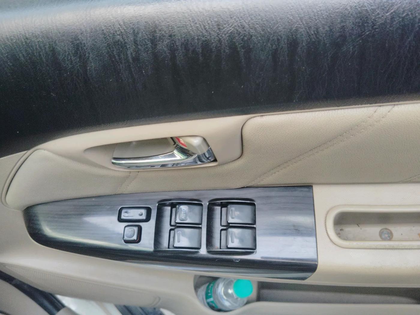 2015 Toyota Fortuner 3.0 4X2 AT, Diesel, Automatic, 1,99,254 km, interior
