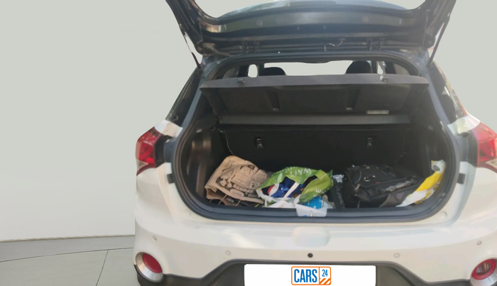 2018 Hyundai i20 Active 1.2 SX DUAL TONE, Petrol, Manual, 84,460 km, exterior