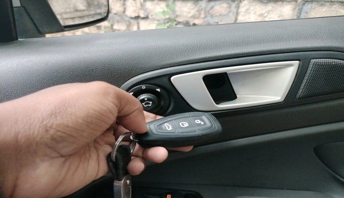 2013 Ford Ecosport TITANIUM 1.5L DIESEL, Diesel, Manual, 2,08,757 km, interior