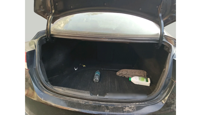 2013 Hyundai New Elantra 1.6 SX AT DIESEL, Diesel, Automatic, 1,47,393 km, exterior