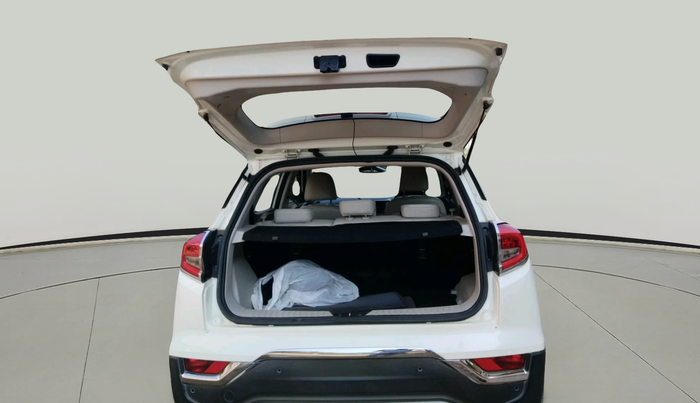 2020 Mahindra XUV300 W8 (O) 1.5 DIESEL, Diesel, Manual, 76,593 km, exterior