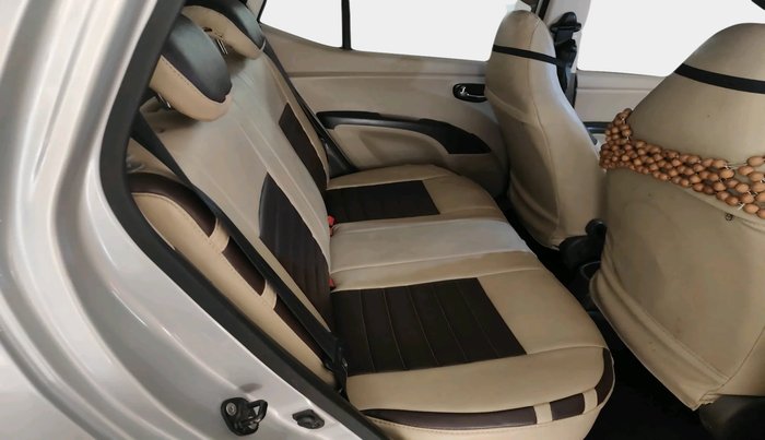 2013 Hyundai i10 SPORTZ 1.2, Petrol, Manual, 1,14,639 km, interior