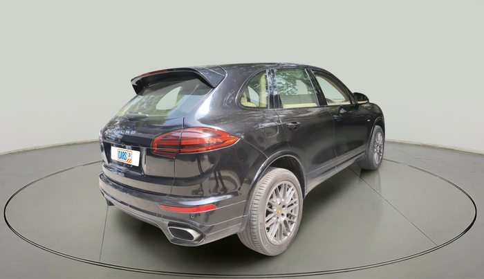 2016 Porsche Cayenne S DIESEL, Diesel, Automatic, 89,355 km, exterior