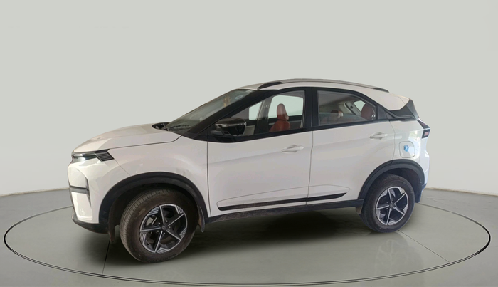 2025 Tata NEXON CREATIVE AMT 1.5 DIESEL, Diesel, Automatic, 29,514 km, exterior