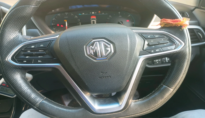 2020 MG HECTOR SHARP 2.0 DIESEL, Diesel, Manual, 19,20,000 km, interior