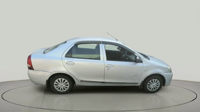 2017 Toyota Etios GD, Diesel, Manual, 83,619 km, exterior