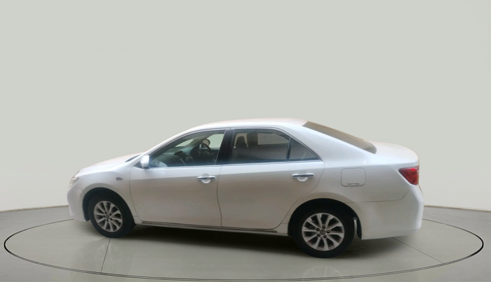 2014 Toyota Camry 2.5L AT, Petrol, Automatic, 2,14,231 km, exterior