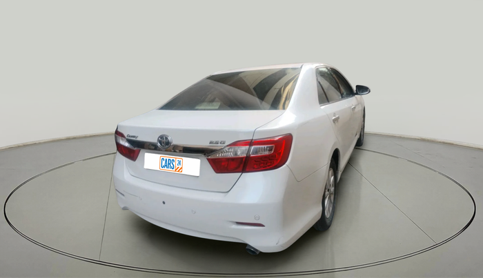 2014 Toyota Camry 2.5L AT, Petrol, Automatic, 2,14,231 km, exterior