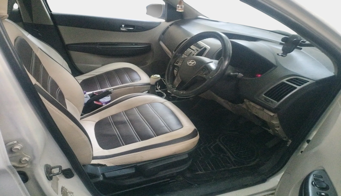 2013 Hyundai i20 ASTA 1.2, Diesel, Manual, 1,43,947 km, interior