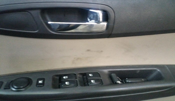 2013 Hyundai i20 ASTA 1.2, Diesel, Manual, 1,43,947 km, interior