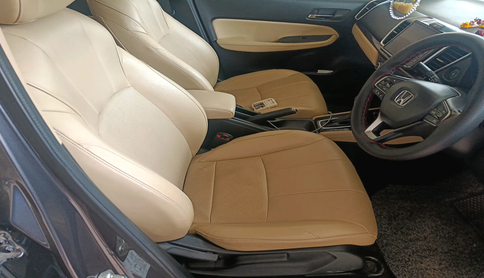 2022 Honda City 1.5L I-VTEC ZX CVT, Petrol, Automatic, 45,511 km, interior