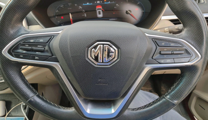 2022 MG HECTOR SHARP 2.0 DIESEL, Diesel, Manual, 1,00,516 km, interior