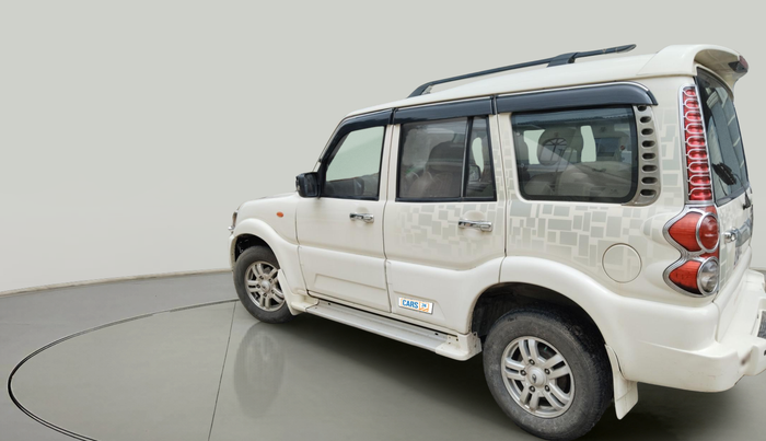 2013 Mahindra Scorpio VLX 2WD AIRBAG, Diesel, Manual, 1,90,212 km, exterior