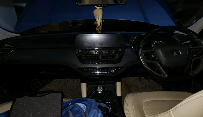 2022 Tata Safari XZA PLUS 6 S DARK EDITION, Diesel, Automatic, 34,731 km, interior