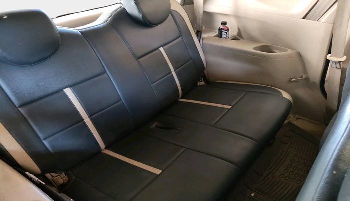 2012 Maruti Ertiga ZDI, Diesel, Manual, 1,57,000 km, interior