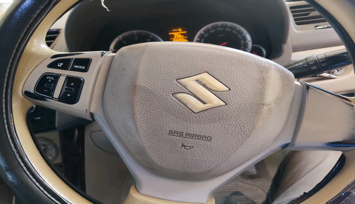 2012 Maruti Ertiga ZDI, Diesel, Manual, 1,57,000 km, interior