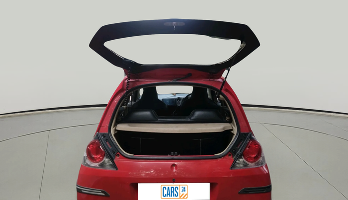 2013 Honda Brio V MT, Petrol, Manual, 1,01,712 km, exterior