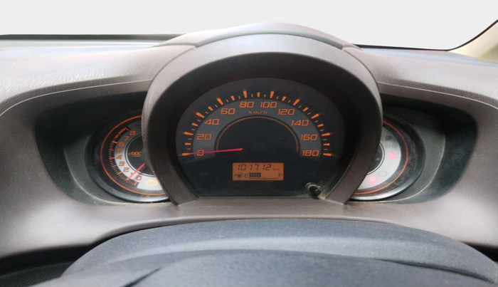 2013 Honda Brio V MT, Petrol, Manual, 1,01,712 km, interior