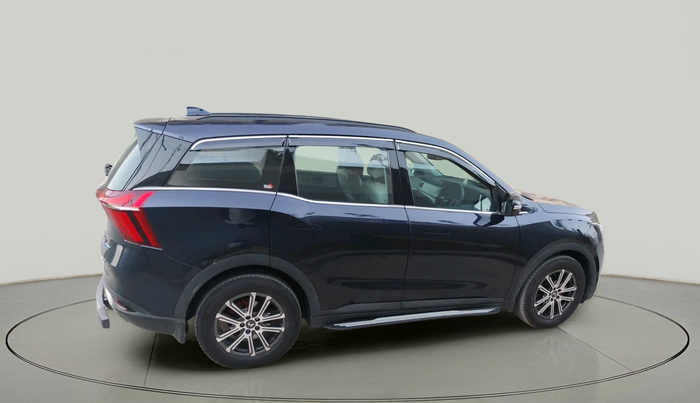 2021 Mahindra XUV700 AX 7 P MT 7 STR, Petrol, Manual, 48,269 km, exterior
