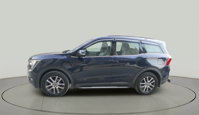 2021 Mahindra XUV700 AX 7 P MT 7 STR, Petrol, Manual, 48,269 km, exterior