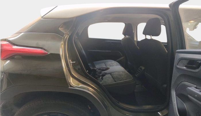 2025 Tata PUNCH Accomplished Plus Camo Edition AMT, Petrol, Automatic, 9,539 km, interior