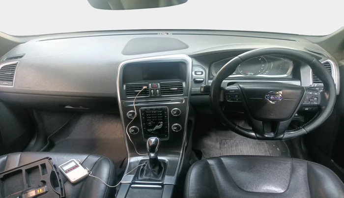 2015 Volvo XC 60 D4 Kinetic, Diesel, Automatic, 1,30,723 km, interior
