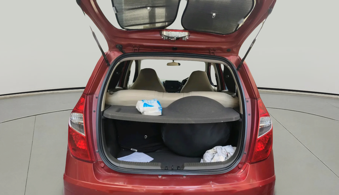 2012 Hyundai i10 MAGNA 1.1 LPG, Petrol, Manual, 1,04,509 km, exterior