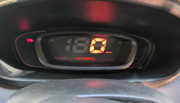 2017 Renault Kwid RXT 1.0, Petrol, Manual, 87,963 km, interior