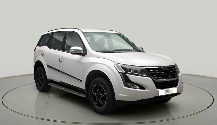 2020 Mahindra XUV500 W7, Diesel, Manual, 1,01,281 km, exterior