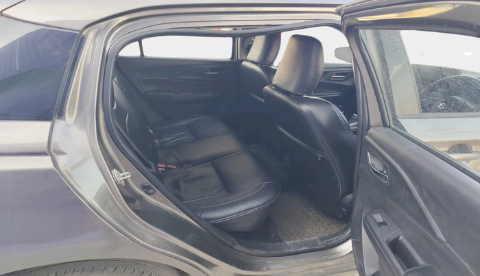 2024 Maruti Swift VXi, Petrol, Manual, 21,057 km, interior