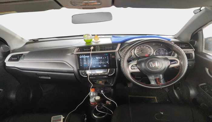 2017 Honda BR-V 1.5L I- DTEC V, Diesel, Manual, 1,26,903 km, interior