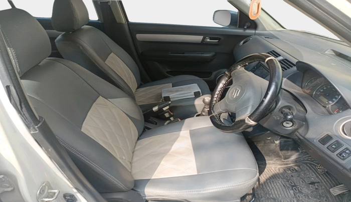 2011 Maruti Swift VDI, Diesel, Manual, 1,21,178 km, interior