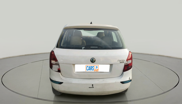 2011 Skoda Fabia CLASSIC 1.2 TDI, Diesel, Manual, 1,16,861 km, exterior