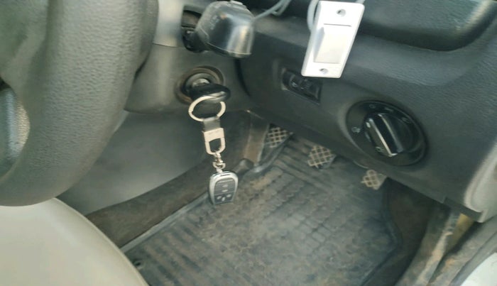 2011 Skoda Fabia CLASSIC 1.2 TDI, Diesel, Manual, 1,16,861 km, interior