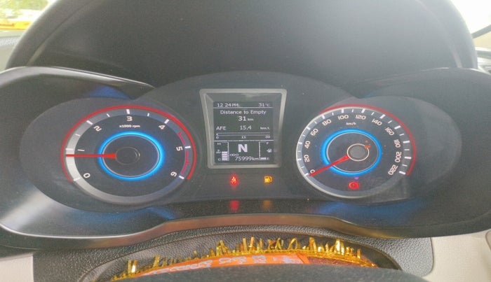 2020 Mahindra XUV300 W8 1.5 DIESEL, Diesel, Manual, 75,999 km, interior
