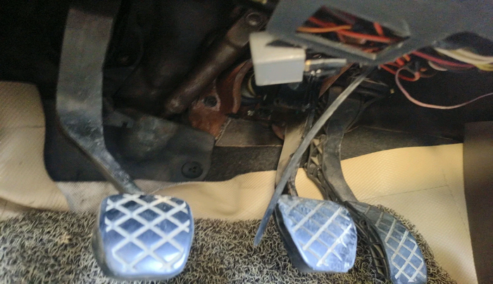 2012 Skoda Rapid AMBITION 1.6 TDI CR MT PLUS, Diesel, Manual, 1,32,355 km, interior