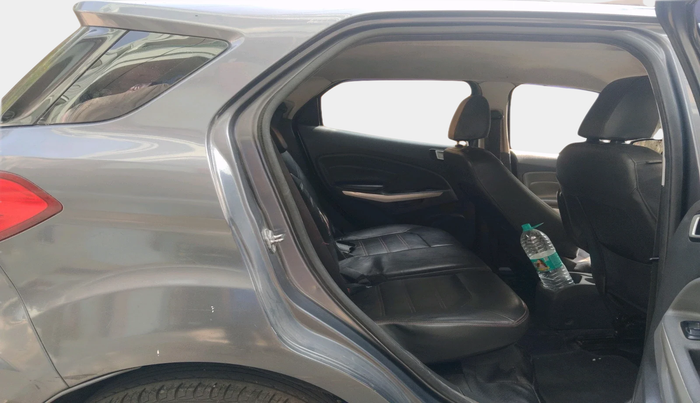 2014 Ford Ecosport TITANIUM 1.5L DIESEL, Diesel, Manual, 1,01,520 km, interior