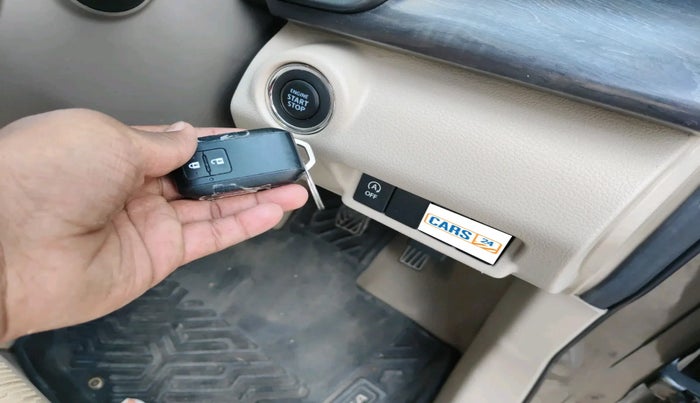 2024 Maruti Ertiga ZXi (O), Petrol, Manual, 14,467 km, interior