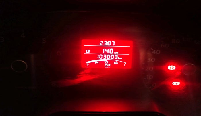 2011 Volkswagen Polo HIGHLINE1.2L, Petrol, Manual, 1,03,003 km, interior