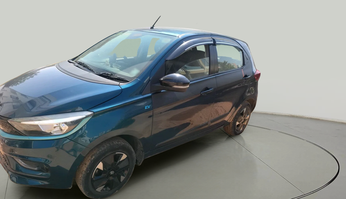 2023 Tata TIAGO EV XZ PLUS TECH LUX LONG RANGE FAST CHARGER, Electric, Automatic, 52,923 km, exterior