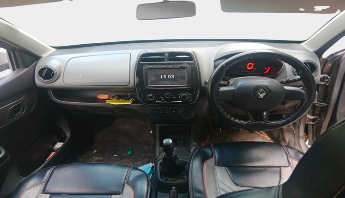 2018 Renault Kwid RXT 1.0, Petrol, Manual, 1,31,465 km, interior